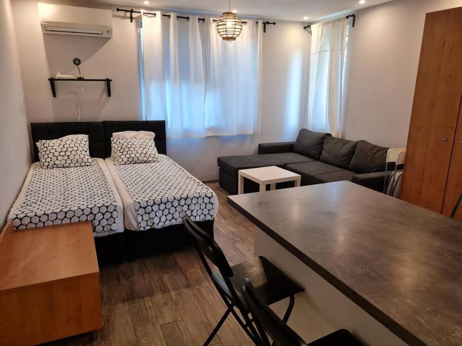 Studio Slavyanska Varna Exterior foto